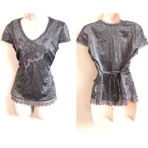 Peter Nygard floral cap short sleeve gray v neck lace blouse…